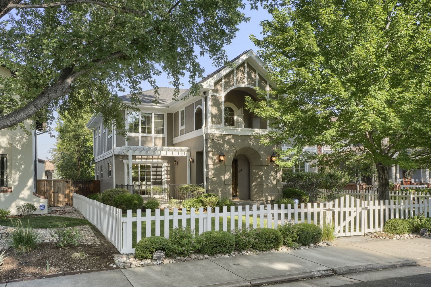 2500 Cherry Creek 201